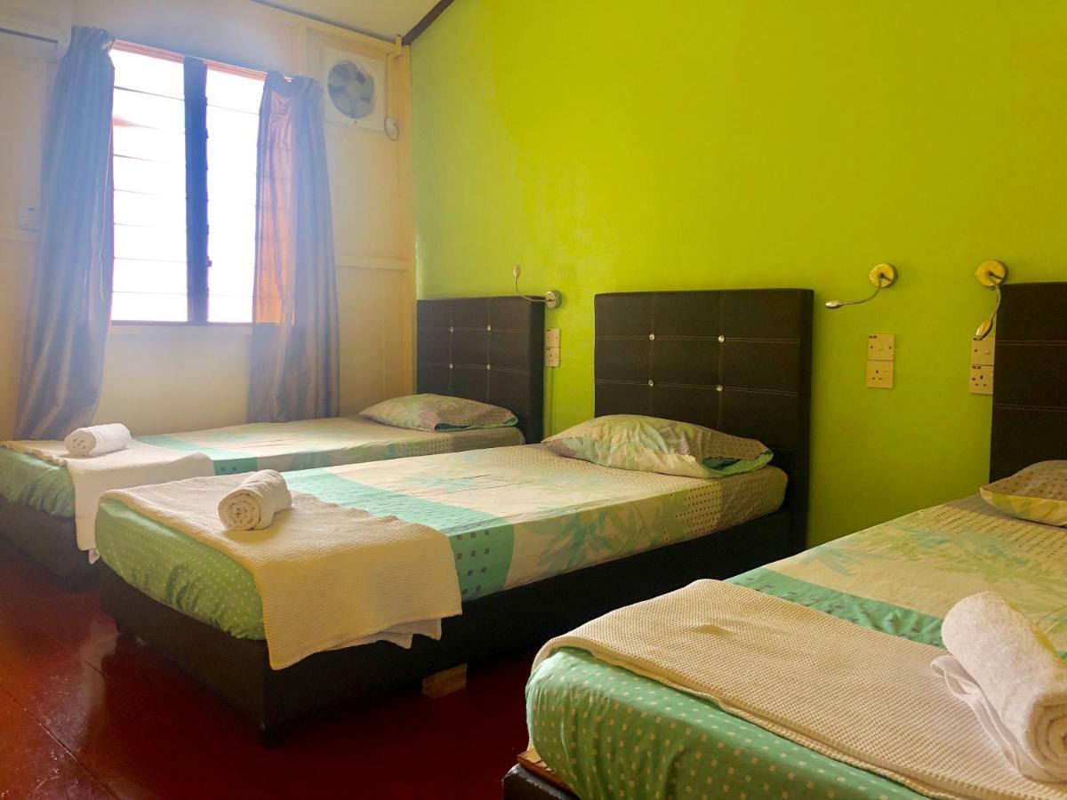 Kawan Kawan Guest House Malacca Esterno foto
